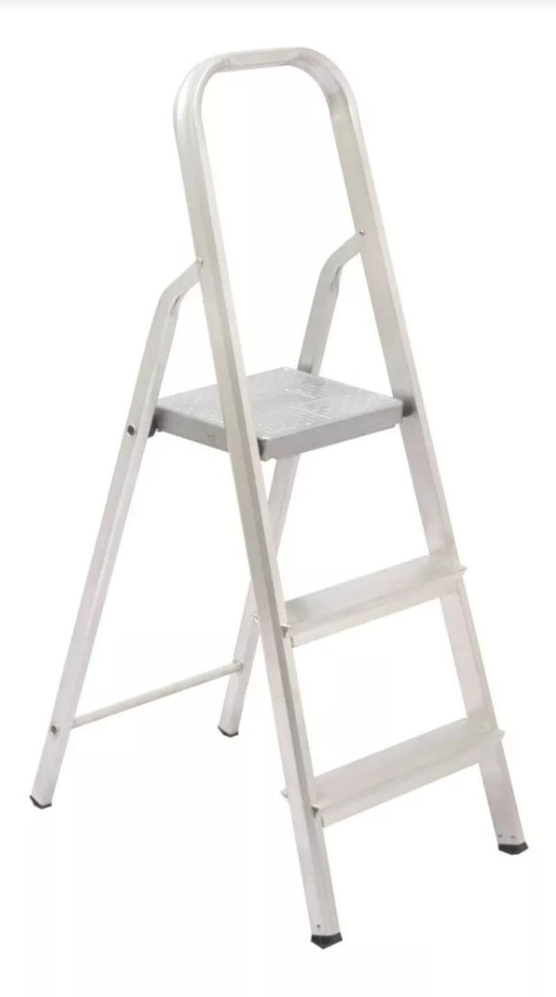 Escada de alumínio 3 degraus